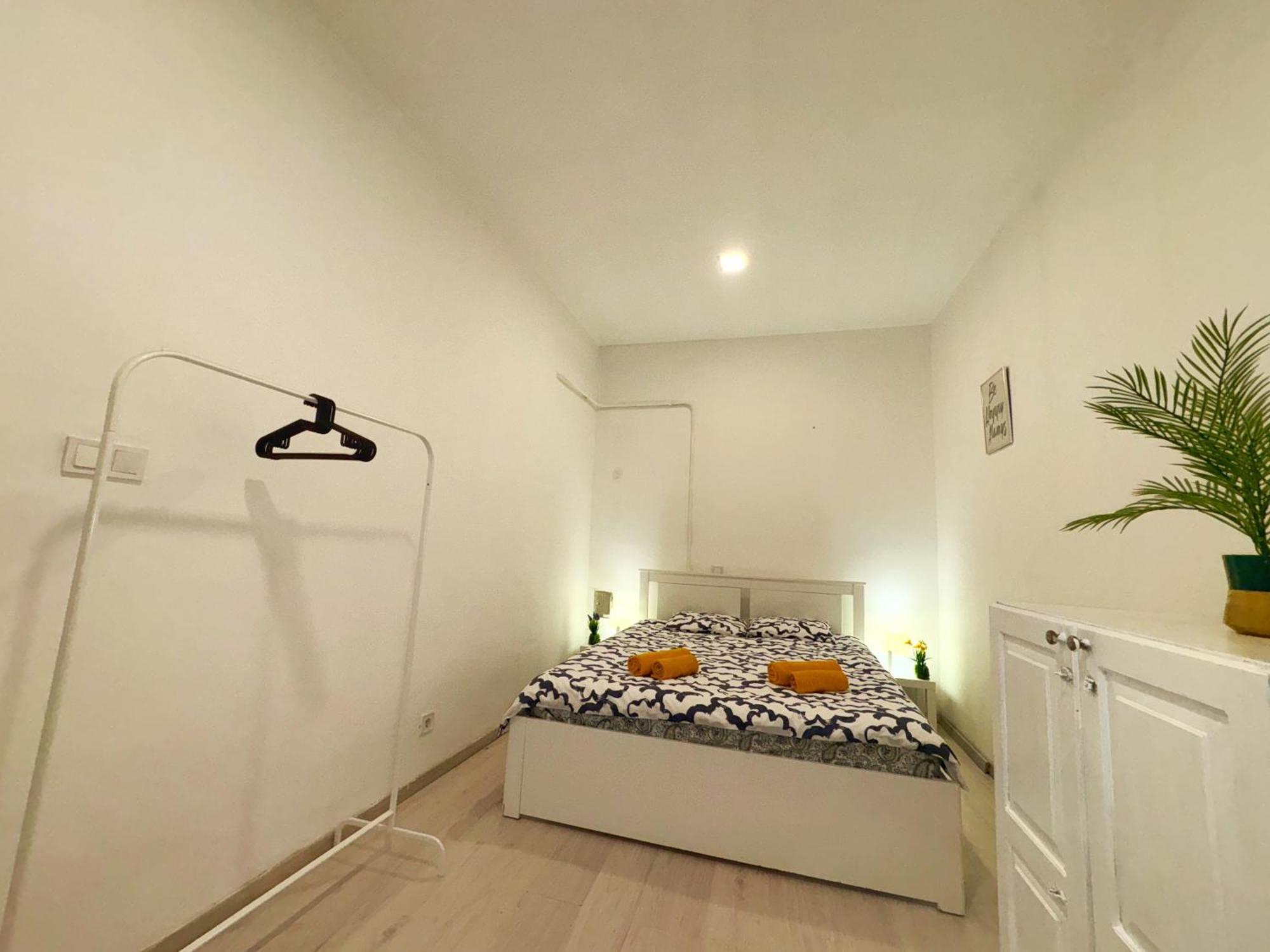Private Apartment-7pax Apartman *