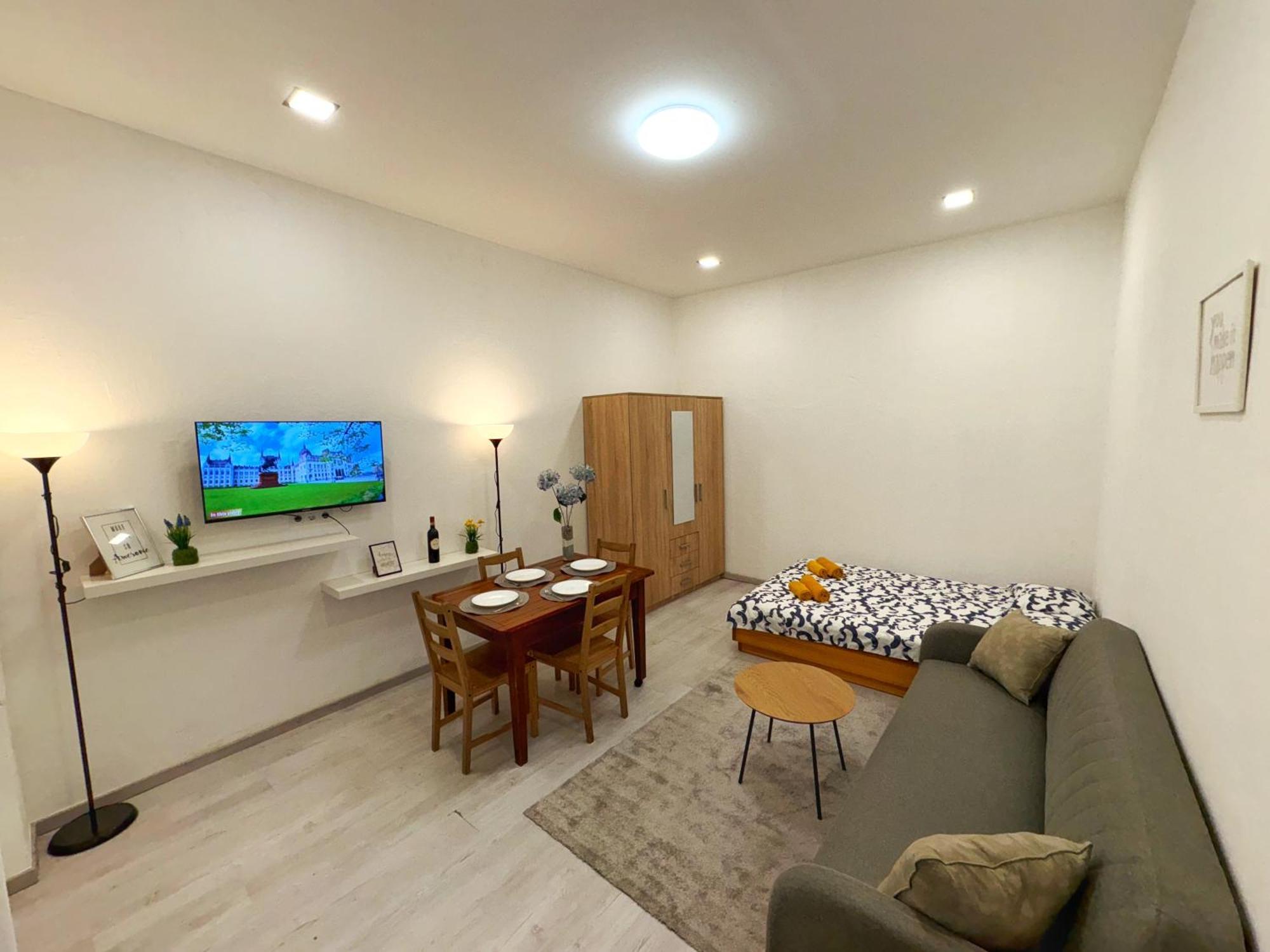 Private Apartment-7pax Apartman Budapest
